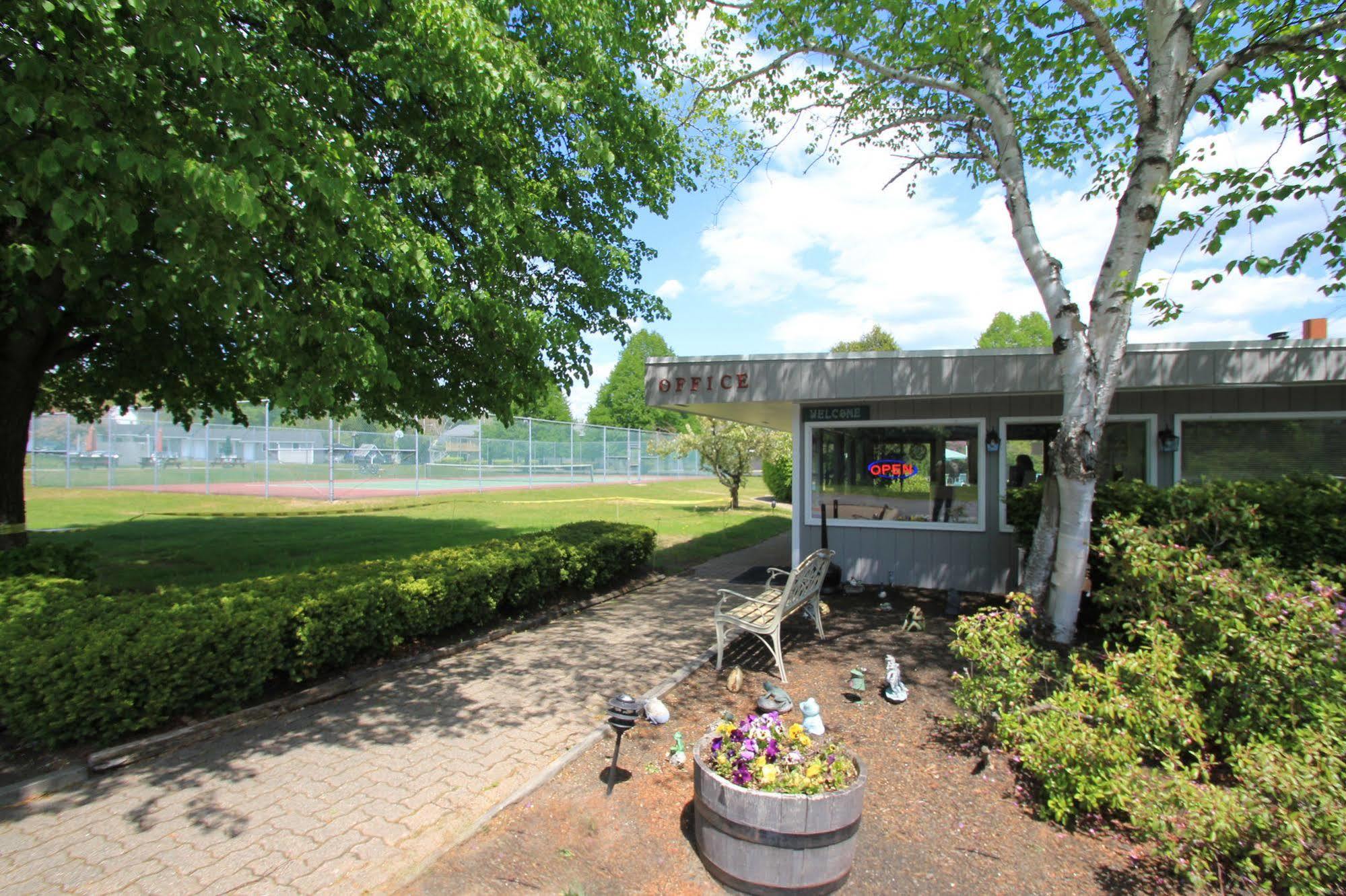 Majestic Regency Resort Wells Eksteriør billede